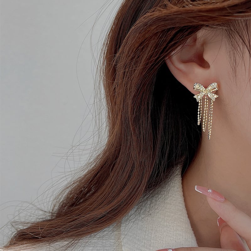 個性的なデザイン オシャレ度満点 高級感溢れる イアリング アクセサリー<ins-2983>