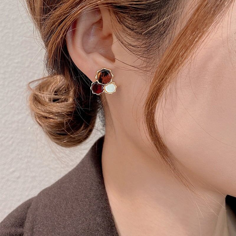 気質溢れる 女性力を高める 一目惚れ ピアス アクセサリー<ins-2956>