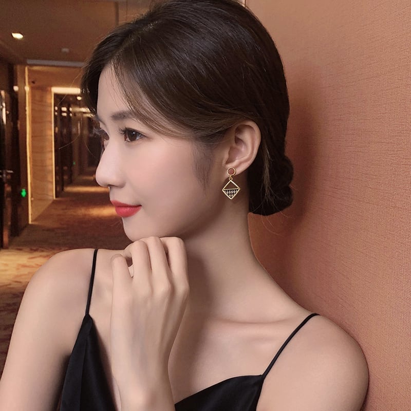 美人度アップ ファッション エレガント イアリング アクセサリー<ins-3012>