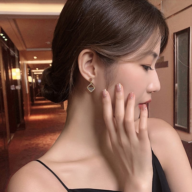 美人度アップ ファッション エレガント イアリング アクセサリー<ins-3012>