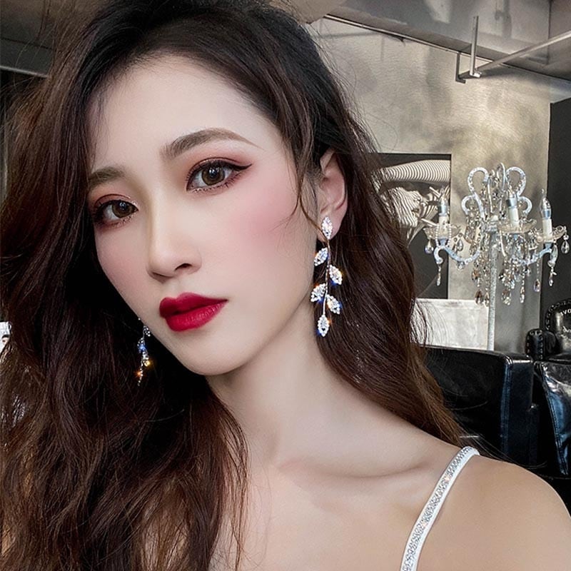 高級感溢れる 気質溢れる 女性力を高める ピアス アクセサリー<ins-3652>