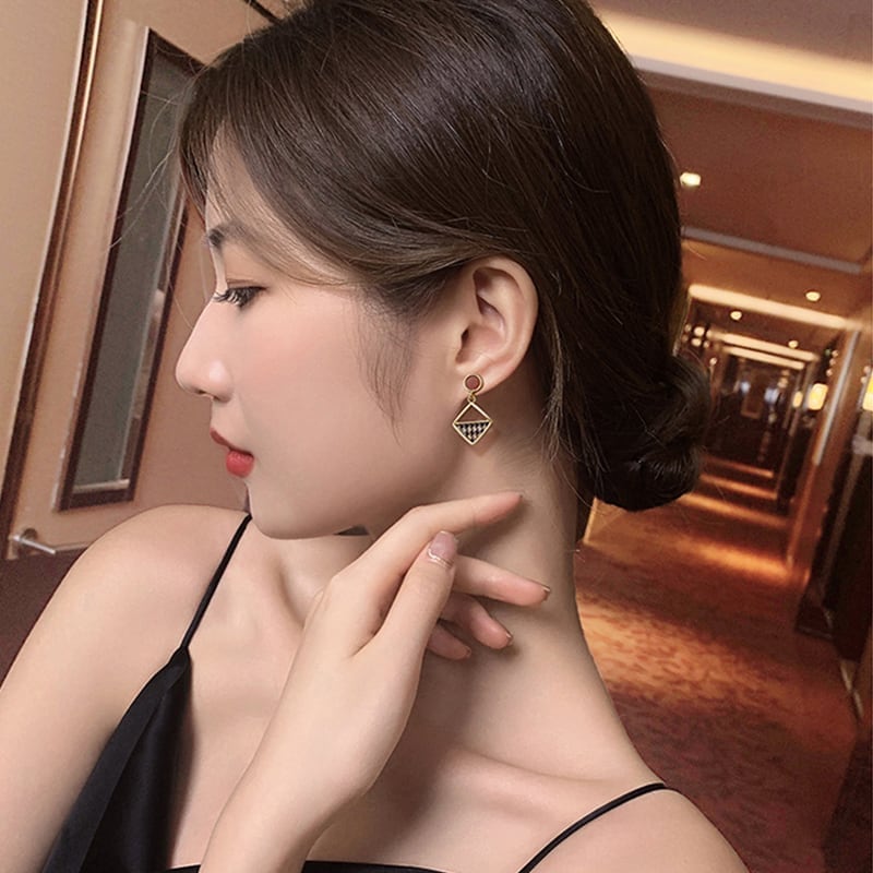 美人度アップ ファッション エレガント イアリング アクセサリー<ins-3012>
