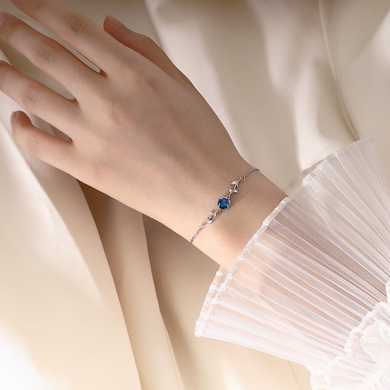 デザイン感 チャーミング 綺麗め ブレスレット アクセサリー<ins-2509>