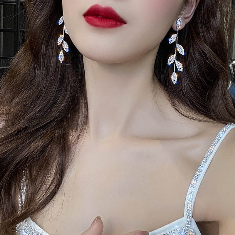高級感溢れる 気質溢れる 女性力を高める ピアス アクセサリー<ins-3652>