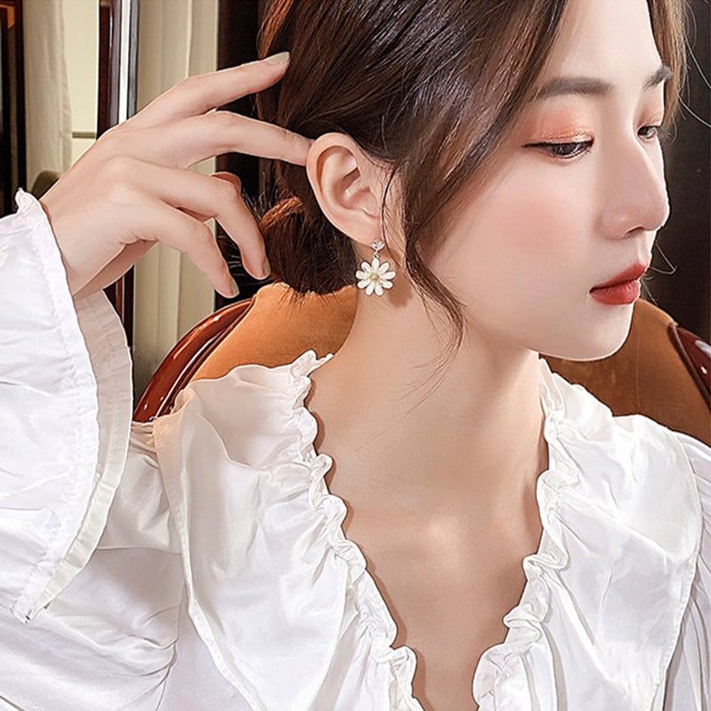美人度アップ チャーミング 合わせやすい イアリング アクセサリー<ins-3066>