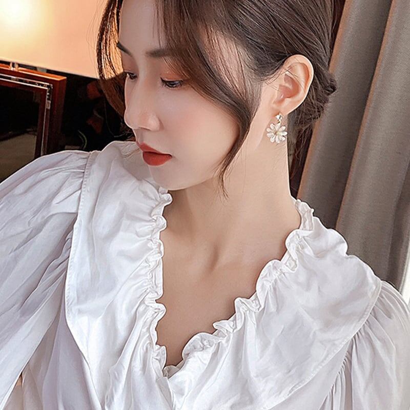 美人度アップ チャーミング 合わせやすい イアリング アクセサリー<ins-3066>