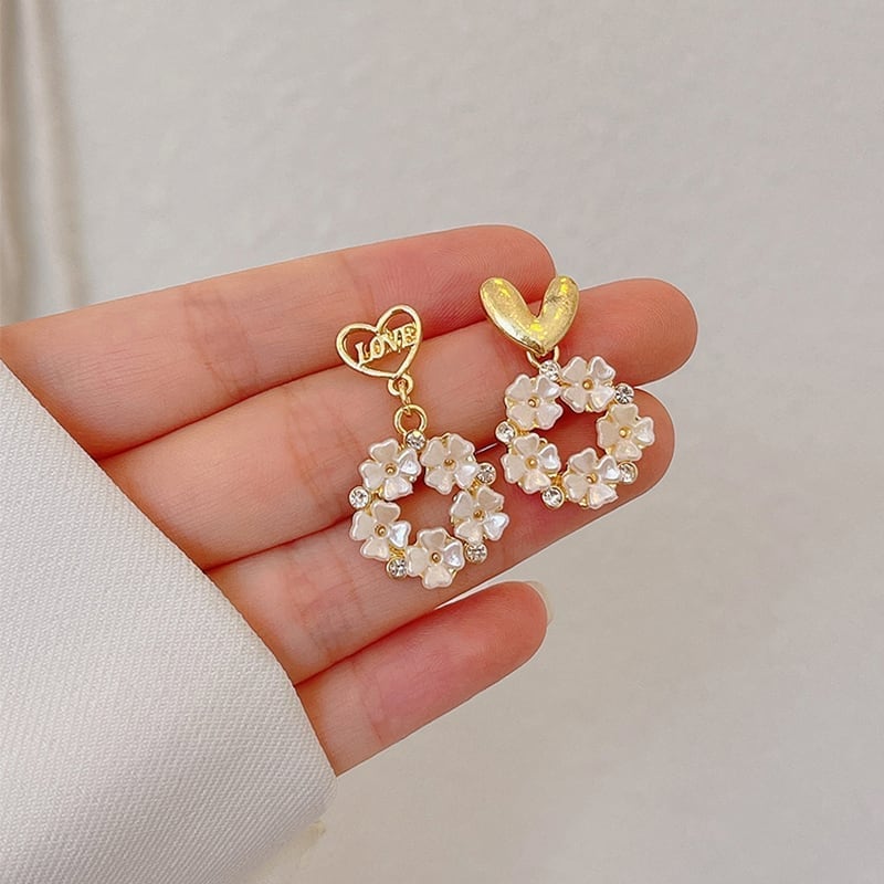個性的なデザイン 一目惚れ オシャレ度満点 イアリング アクセサリー<ins-2927>