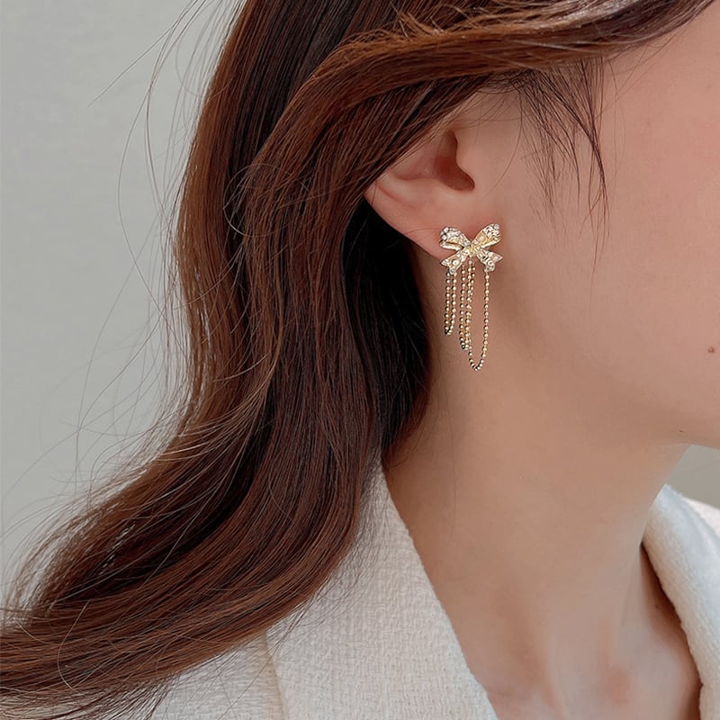 個性的なデザイン オシャレ度満点 高級感溢れる イアリング アクセサリー<ins-2983>