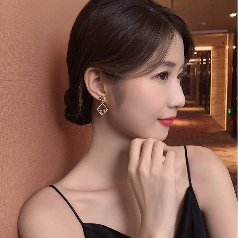 美人度アップ ファッション エレガント イアリング アクセサリー<ins-3012>