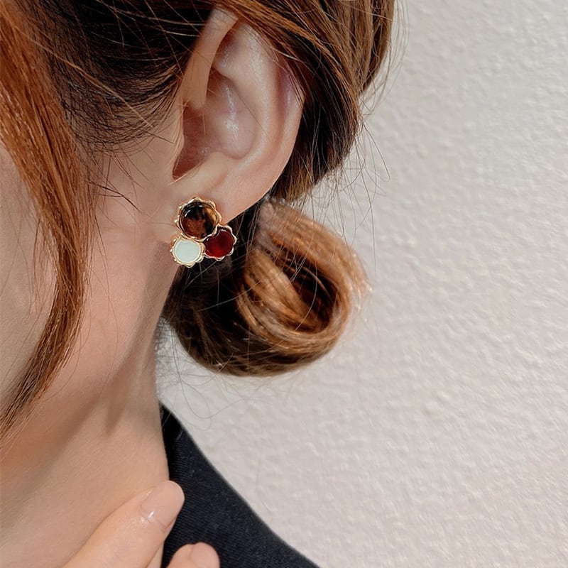 気質溢れる 女性力を高める 一目惚れ ピアス アクセサリー<ins-2956>